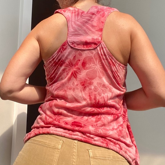 SzM / Miss Chievous Floral Sleeveless Top - Picture 7 of 12